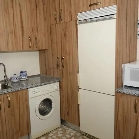 La Casa De Fausto En *